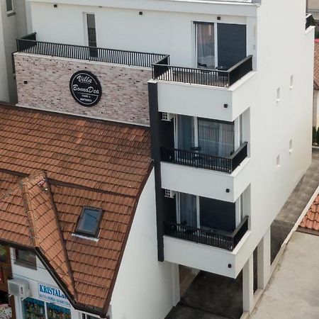 Villa Bonnadea Valjevo Buitenkant foto