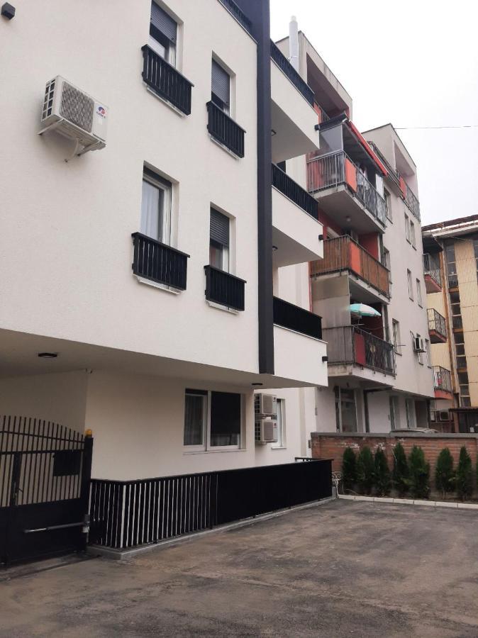 Villa Bonnadea Valjevo Buitenkant foto